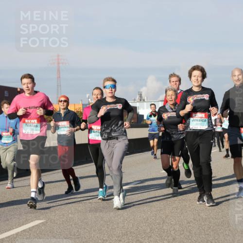 03.10.2025 - Köhlbrandbrückenlauf Jannik Wohlers http://msf.ph/oto/9080525 03.10.2025 09:54:07 Position 3 1755, 1753, 1670, 1355, 3010, 3369 meine-sportfotos.de