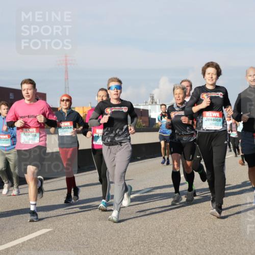 03.10.2025 - Köhlbrandbrückenlauf Jannik Wohlers http://msf.ph/oto/9080537 03.10.2025 09:54:07 Position 3 1753, 1755, 1670, 3010 meine-sportfotos.de