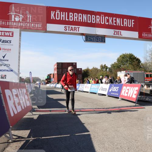03.10.2025 - Köhlbrandbrückenlauf Lena Gebhardt http://msf.ph/oto/9080563 03.10.2025 13:46:01 Ziel 4572, 5327, 5375, 5376 meine-sportfotos.de