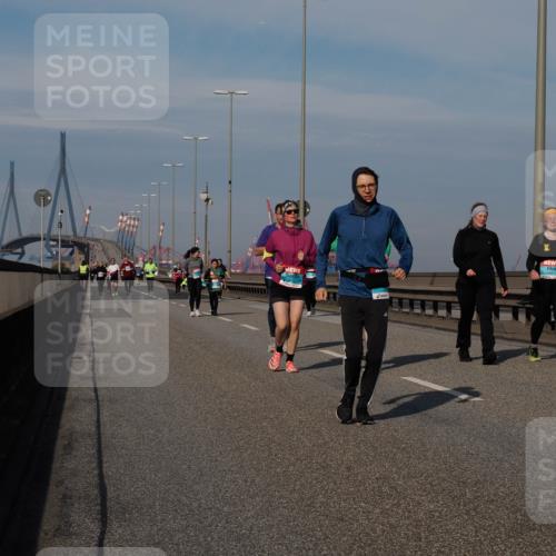 03.10.2025 - Köhlbrandbrückenlauf Fabian Wolf http://msf.ph/oto/9080574 03.10.2025 10:17:36 Position 3  meine-sportfotos.de