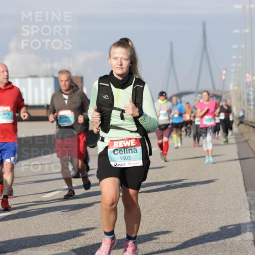 03.10.2025 - Köhlbrandbrückenlauf Jannik Wohlers http://msf.ph/oto/9080700 03.10.2025 10:02:02 Position 3 3172, 1503 meine-sportfotos.de