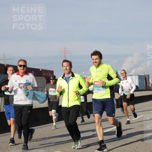 03.10.2025 - Köhlbrandbrückenlauf Jannik Wohlers http://msf.ph/oto/9080742 03.10.2025 09:54:17 Position 3 1601 meine-sportfotos.de