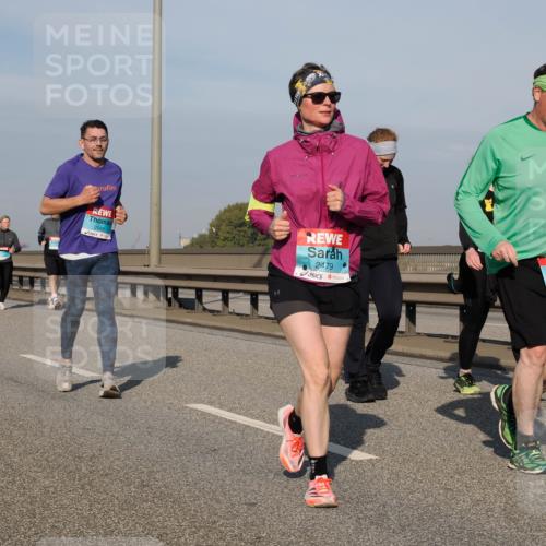 03.10.2025 - Köhlbrandbrückenlauf Fabian Wolf http://msf.ph/oto/9080831 03.10.2025 10:17:40 Position 3 2988, 2479, 2839 meine-sportfotos.de
