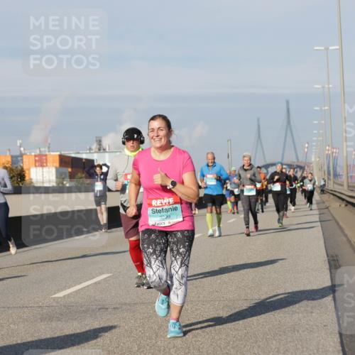 03.10.2025 - Köhlbrandbrückenlauf Jannik Wohlers http://msf.ph/oto/9080840 03.10.2025 10:02:09 Position 3 3239 meine-sportfotos.de