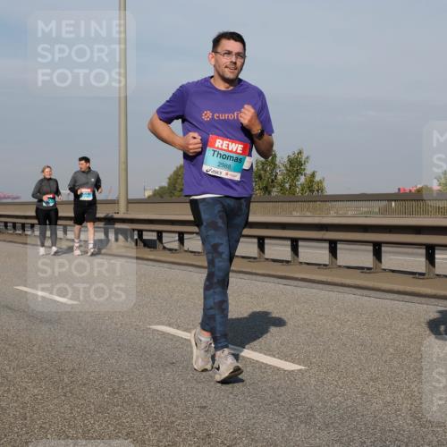 03.10.2025 - Köhlbrandbrückenlauf Fabian Wolf http://msf.ph/oto/9080912 03.10.2025 10:17:42 Position 3 2988 meine-sportfotos.de