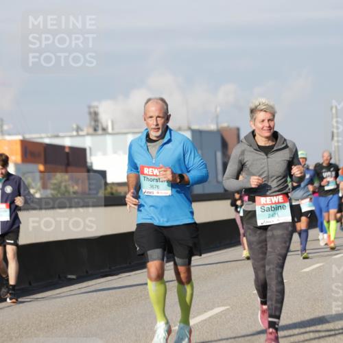 03.10.2025 - Köhlbrandbrückenlauf Jannik Wohlers http://msf.ph/oto/9080992 03.10.2025 10:02:12 Position 3 3676, 2421 meine-sportfotos.de