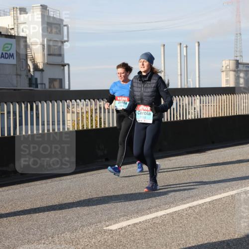 03.10.2025 - Köhlbrandbrückenlauf Lena Gebhardt http://msf.ph/oto/9080994 03.10.2025 10:04:04 Position 2 308, 4, 3110 meine-sportfotos.de