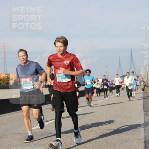03.10.2025 - Köhlbrandbrückenlauf Jannik Wohlers http://msf.ph/oto/9081073 03.10.2025 09:54:26 Position 3 2026, 3738 meine-sportfotos.de