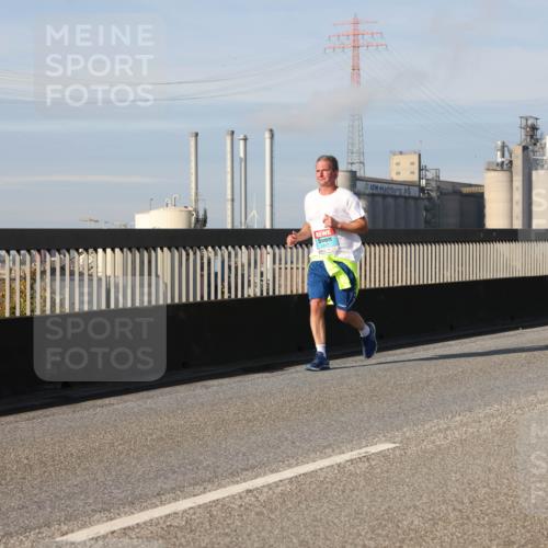 03.10.2025 - Köhlbrandbrückenlauf Lena Gebhardt http://msf.ph/oto/9081140 03.10.2025 10:04:08 Position 2  meine-sportfotos.de