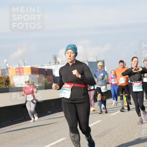 03.10.2025 - Köhlbrandbrückenlauf Jannik Wohlers http://msf.ph/oto/9081214 03.10.2025 10:02:16 Position 3 1538, 1615 meine-sportfotos.de