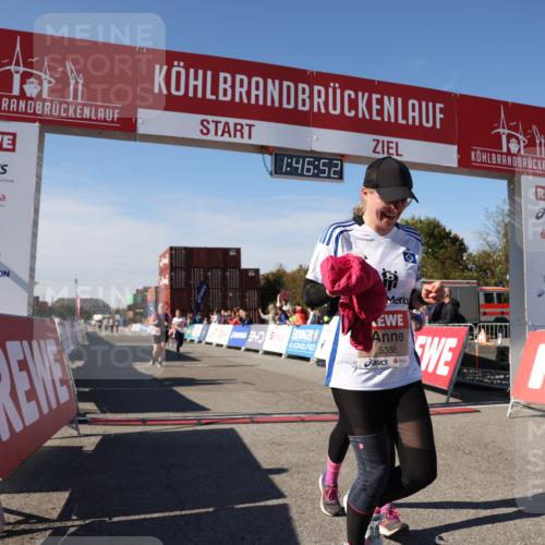 03.10.2025 - Köhlbrandbrückenlauf Lena Gebhardt http://msf.ph/oto/9081228 03.10.2025 13:46:52 Ziel 5275, 5295, 5372, 5388, 5759 meine-sportfotos.de