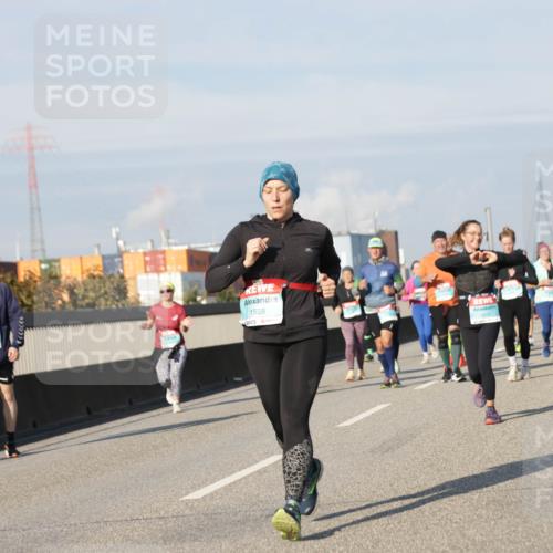 03.10.2025 - Köhlbrandbrückenlauf Jannik Wohlers http://msf.ph/oto/9081253 03.10.2025 10:02:16 Position 3 1538, 1615 meine-sportfotos.de