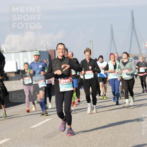 03.10.2025 - Köhlbrandbrückenlauf Jannik Wohlers http://msf.ph/oto/9081264 03.10.2025 10:02:17 Position 3 1615 meine-sportfotos.de