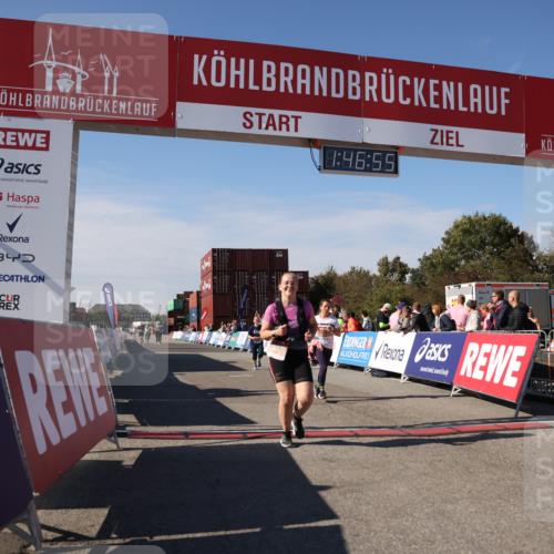 03.10.2025 - Köhlbrandbrückenlauf Lena Gebhardt http://msf.ph/oto/9081280 03.10.2025 13:46:56 Ziel 5275, 5295, 5372, 5388, 5759, 6558 meine-sportfotos.de
