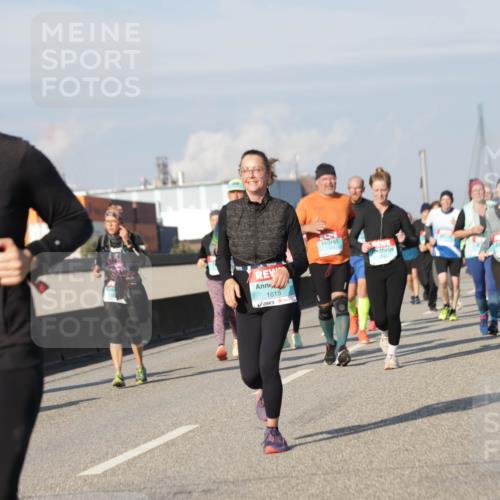 03.10.2025 - Köhlbrandbrückenlauf Jannik Wohlers http://msf.ph/oto/9081322 03.10.2025 10:02:18 Position 3 1588, 1615 meine-sportfotos.de