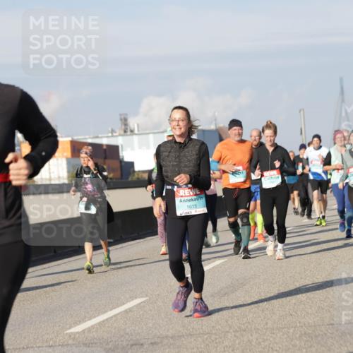 03.10.2025 - Köhlbrandbrückenlauf Jannik Wohlers http://msf.ph/oto/9081326 03.10.2025 10:02:18 Position 3 1588, 1615 meine-sportfotos.de