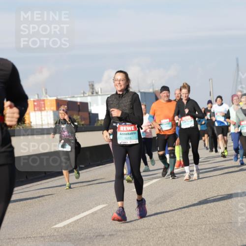 03.10.2025 - Köhlbrandbrückenlauf Jannik Wohlers http://msf.ph/oto/9081334 03.10.2025 10:02:18 Position 3 1538, 1615 meine-sportfotos.de