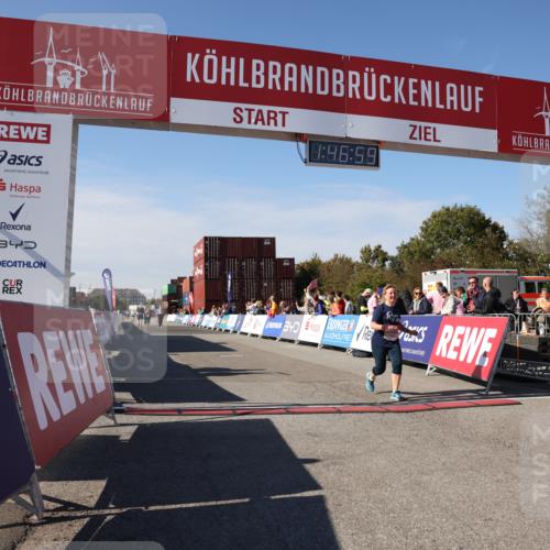 03.10.2025 - Köhlbrandbrückenlauf Lena Gebhardt http://msf.ph/oto/9081356 03.10.2025 13:46:59 Ziel 5275, 5295, 5372, 5388, 6558 meine-sportfotos.de