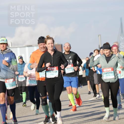 03.10.2025 - Köhlbrandbrückenlauf Jannik Wohlers http://msf.ph/oto/9081371 03.10.2025 10:02:19 Position 3 1282, 159, 2051, 1672, 3736, 1479 meine-sportfotos.de