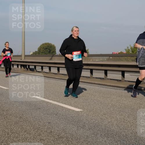 03.10.2025 - Köhlbrandbrückenlauf Fabian Wolf http://msf.ph/oto/9081502 03.10.2025 10:18:05 Position 3  meine-sportfotos.de