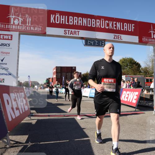 03.10.2025 - Köhlbrandbrückenlauf Lena Gebhardt http://msf.ph/oto/9081514 03.10.2025 13:47:13 Ziel 5136, 5293, 5635, 5636, 6073 meine-sportfotos.de