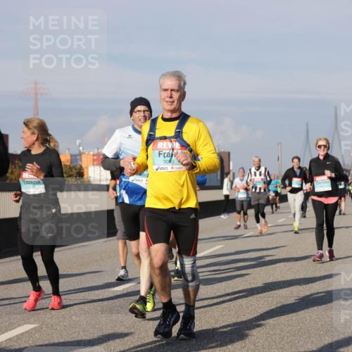 03.10.2025 - Köhlbrandbrückenlauf Jannik Wohlers http://msf.ph/oto/9081515 03.10.2025 10:02:25 Position 3 1049, 1862, 3050 meine-sportfotos.de