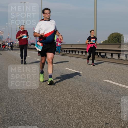 03.10.2025 - Köhlbrandbrückenlauf Fabian Wolf http://msf.ph/oto/9081516 03.10.2025 10:18:06 Position 3  meine-sportfotos.de