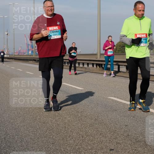 03.10.2025 - Köhlbrandbrückenlauf Fabian Wolf http://msf.ph/oto/9081758 03.10.2025 10:18:11 Position 3 3349, 480 meine-sportfotos.de