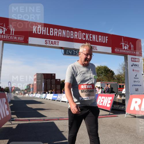 03.10.2025 - Köhlbrandbrückenlauf Lena Gebhardt http://msf.ph/oto/9081866 03.10.2025 13:47:55 Ziel 4980 meine-sportfotos.de
