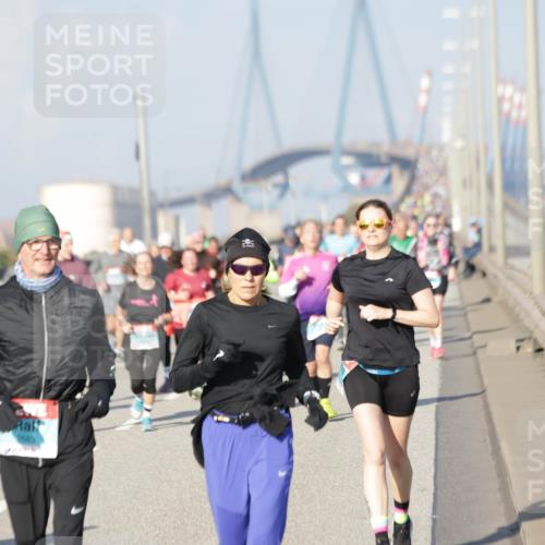 03.10.2025 - Köhlbrandbrückenlauf Jannik Wohlers http://msf.ph/oto/9081872 03.10.2025 10:04:56 Position 3 2583 meine-sportfotos.de
