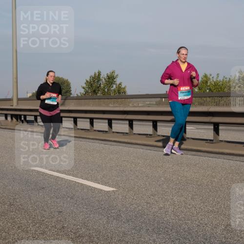 03.10.2025 - Köhlbrandbrückenlauf Fabian Wolf http://msf.ph/oto/9081878 03.10.2025 10:18:15 Position 3 2666 meine-sportfotos.de
