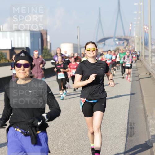 03.10.2025 - Köhlbrandbrückenlauf Jannik Wohlers http://msf.ph/oto/9081925 03.10.2025 10:05:00 Position 3  meine-sportfotos.de