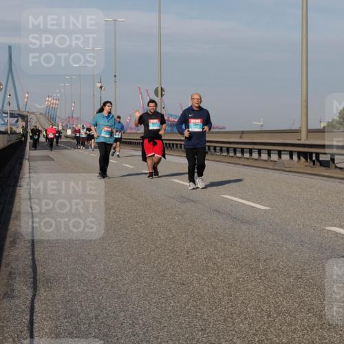 03.10.2025 - Köhlbrandbrückenlauf Fabian Wolf http://msf.ph/oto/9082014 03.10.2025 10:18:29 Position 3 3517 meine-sportfotos.de