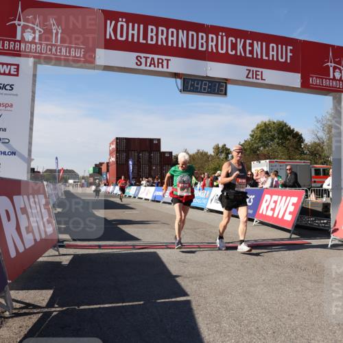 03.10.2025 - Köhlbrandbrückenlauf Lena Gebhardt http://msf.ph/oto/9082036 03.10.2025 13:48:14 Ziel 4824, 5735, 6164, 6165 meine-sportfotos.de