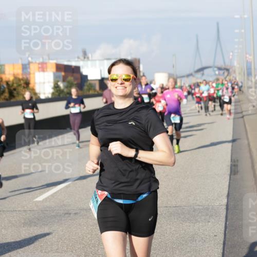 03.10.2025 - Köhlbrandbrückenlauf Jannik Wohlers http://msf.ph/oto/9082082 03.10.2025 10:05:01 Position 3  meine-sportfotos.de