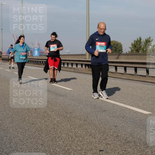 03.10.2025 - Köhlbrandbrückenlauf Fabian Wolf http://msf.ph/oto/9082191 03.10.2025 10:18:33 Position 3 3, 3517 meine-sportfotos.de