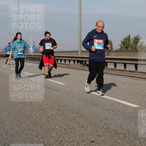 03.10.2025 - Köhlbrandbrückenlauf Fabian Wolf http://msf.ph/oto/9082204 03.10.2025 10:18:33 Position 3 3517 meine-sportfotos.de