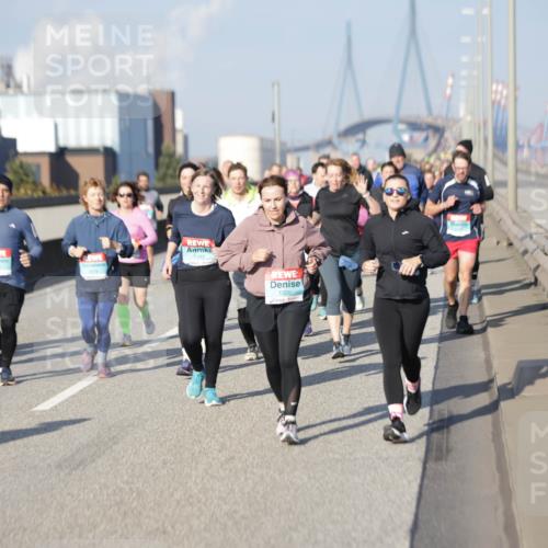 03.10.2025 - Köhlbrandbrückenlauf Jannik Wohlers http://msf.ph/oto/9082291 03.10.2025 10:05:29 Position 3 2045, 1320 meine-sportfotos.de