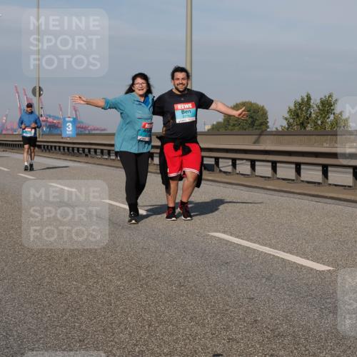 03.10.2025 - Köhlbrandbrückenlauf Fabian Wolf http://msf.ph/oto/9082305 03.10.2025 10:18:35 Position 3 3, 153, 2179 meine-sportfotos.de