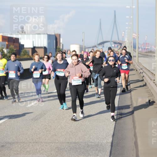 03.10.2025 - Köhlbrandbrückenlauf Jannik Wohlers http://msf.ph/oto/9082319 03.10.2025 10:05:30 Position 3  meine-sportfotos.de