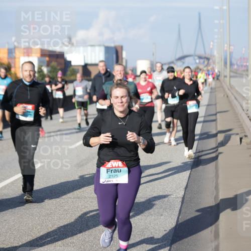 03.10.2025 - Köhlbrandbrückenlauf Jannik Wohlers http://msf.ph/oto/9082559 03.10.2025 10:05:41 Position 3 2125 meine-sportfotos.de