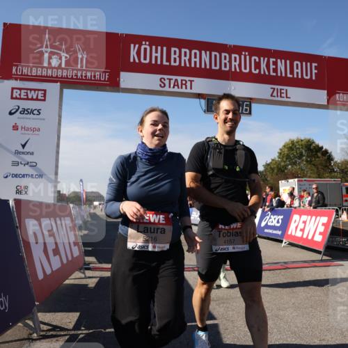 03.10.2025 - Köhlbrandbrückenlauf Lena Gebhardt http://msf.ph/oto/9082646 03.10.2025 13:48:57 Ziel 4157, 4273, 5216, 5497, 5581, 6096 meine-sportfotos.de