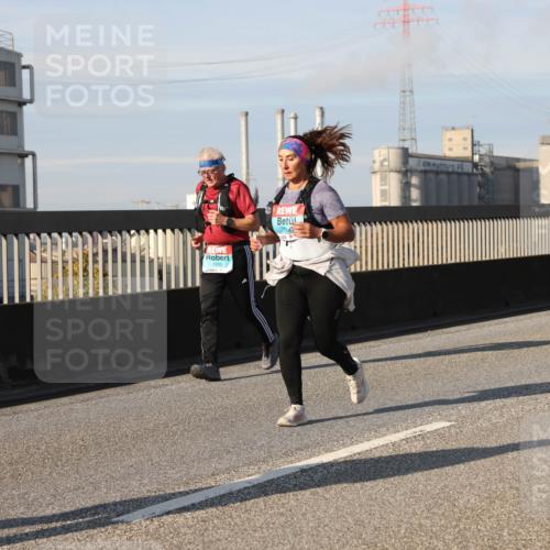 03.10.2025 - Köhlbrandbrückenlauf Lena Gebhardt http://msf.ph/oto/9082887 03.10.2025 10:04:43 Position 2 1930, 14, 1592 meine-sportfotos.de