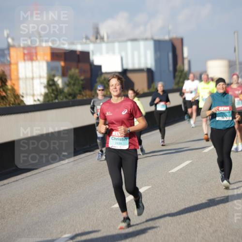 03.10.2025 - Köhlbrandbrückenlauf Jannik Wohlers http://msf.ph/oto/9082908 03.10.2025 10:05:53 Position 3 2439 meine-sportfotos.de