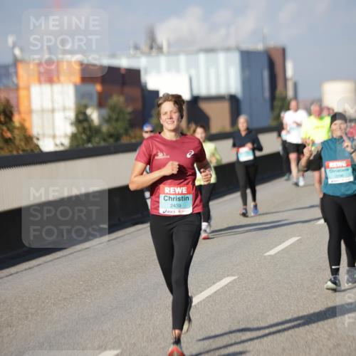 03.10.2025 - Köhlbrandbrückenlauf Jannik Wohlers http://msf.ph/oto/9082930 03.10.2025 10:05:54 Position 3 2439, 2296 meine-sportfotos.de