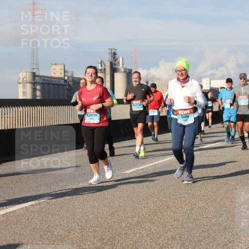 03.10.2025 - Köhlbrandbrückenlauf Lena Gebhardt http://msf.ph/oto/9082933 03.10.2025 10:04:43 Position 2 1592, 1847 meine-sportfotos.de