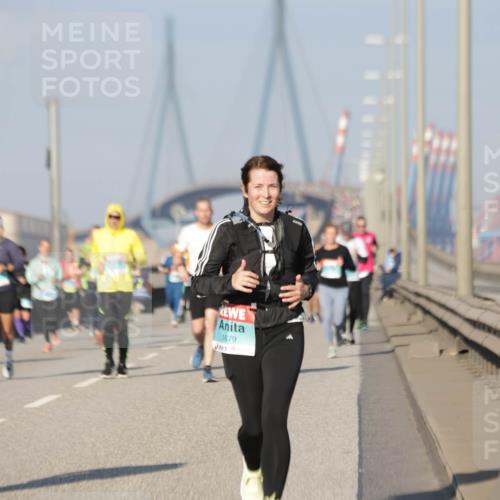 03.10.2025 - Köhlbrandbrückenlauf Jannik Wohlers http://msf.ph/oto/9082957 03.10.2025 09:55:27 Position 3 1679 meine-sportfotos.de