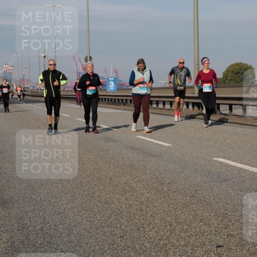 03.10.2025 - Köhlbrandbrückenlauf Fabian Wolf http://msf.ph/oto/9082983 03.10.2025 10:18:55 Position 3  meine-sportfotos.de