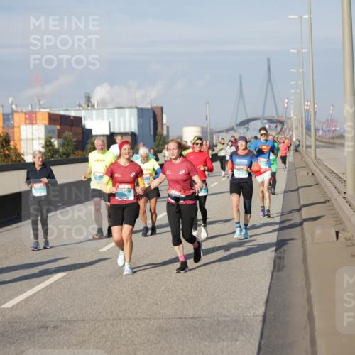 03.10.2025 - Köhlbrandbrückenlauf Jannik Wohlers http://msf.ph/oto/9083098 03.10.2025 10:05:59 Position 3  meine-sportfotos.de