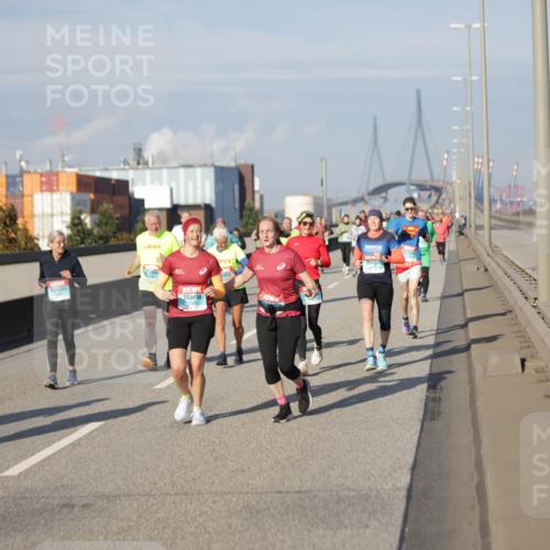 03.10.2025 - Köhlbrandbrückenlauf Jannik Wohlers http://msf.ph/oto/9083103 03.10.2025 10:05:59 Position 3  meine-sportfotos.de